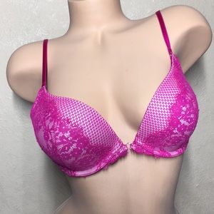 32D Victoria's Secret Sexy Push Up Bra Lace Pink